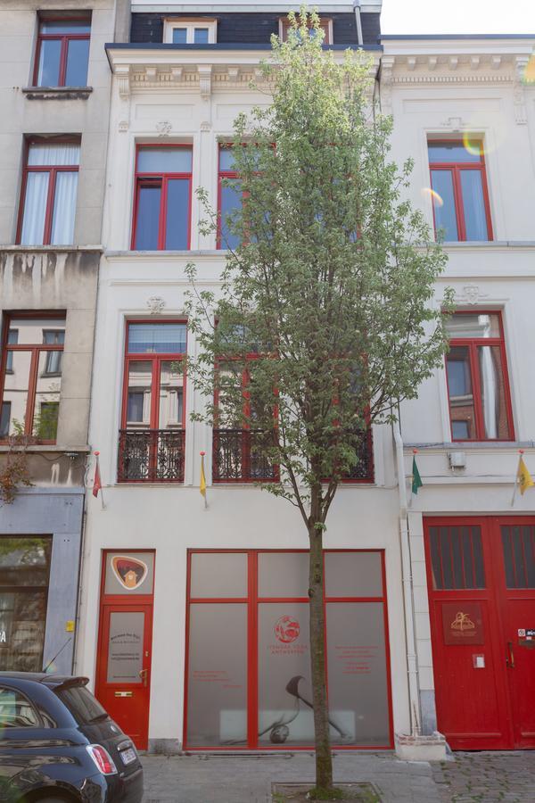 Because The Night City Lodge Antwerp Exterior photo