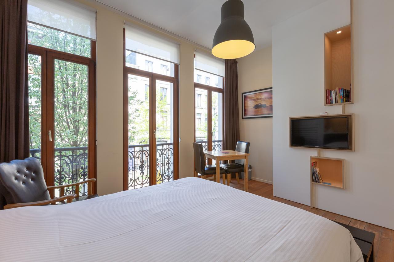 Because The Night City Lodge Antwerp Exterior photo